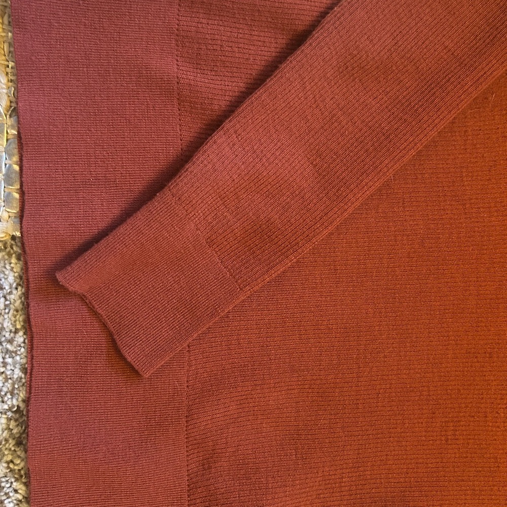 Banana Republic Mauve collared sweater - Picture 3 of 5